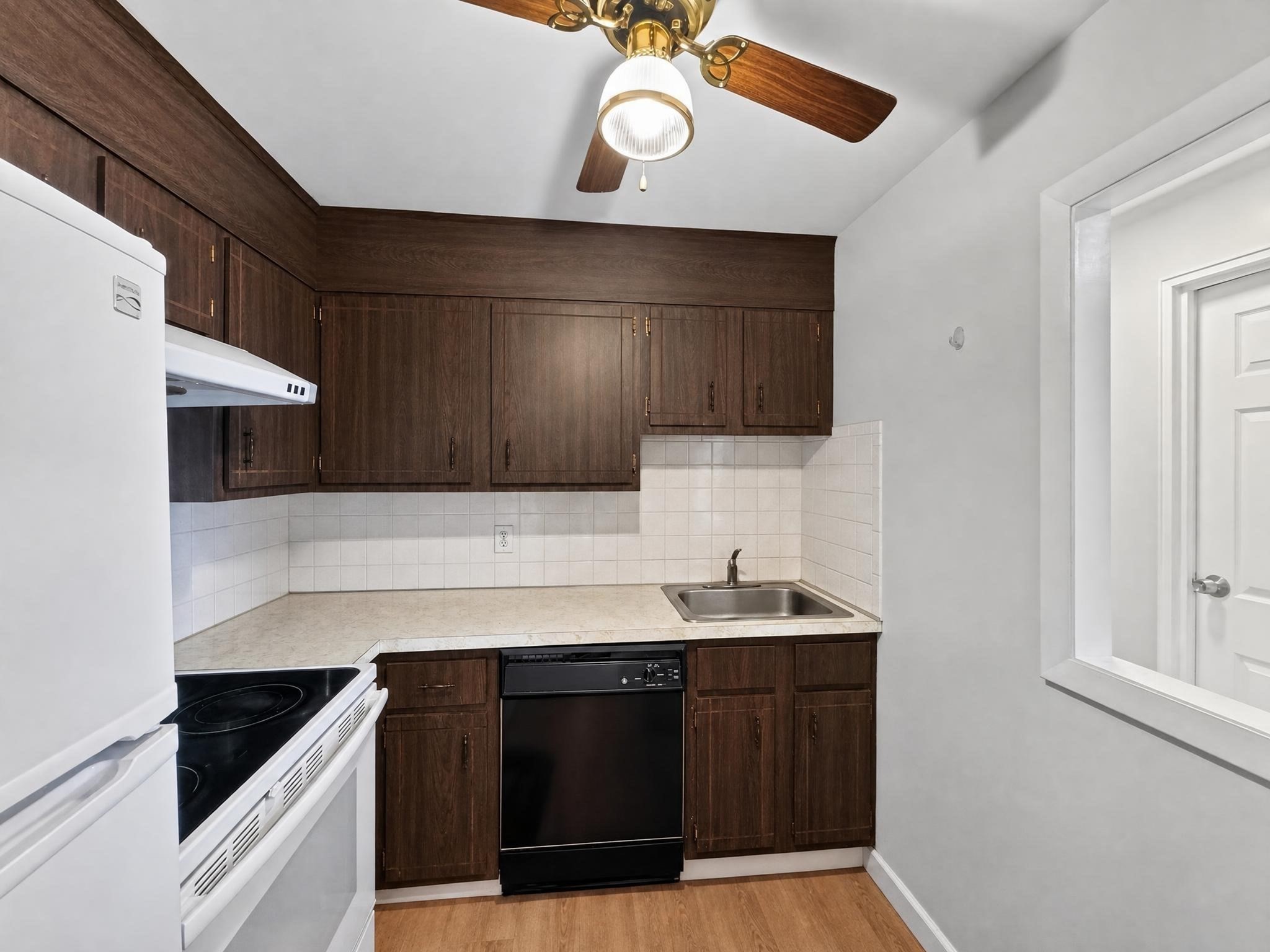 100 Grand View Ave # 7B