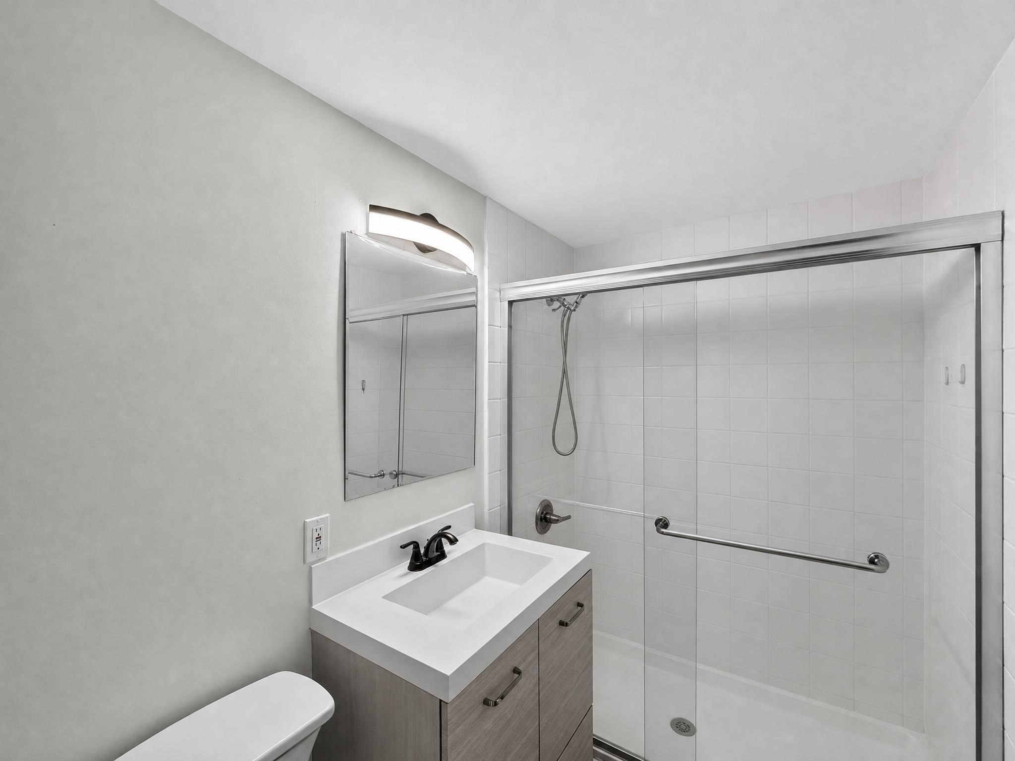 100 Grand View Ave # 7B