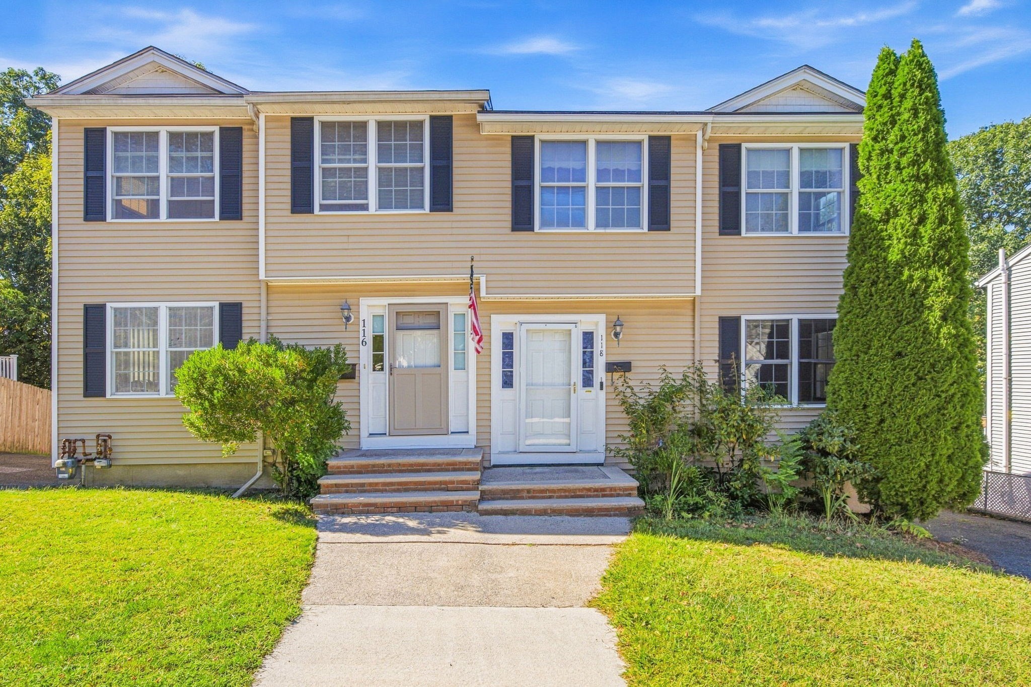 118 Granville Ave # 118