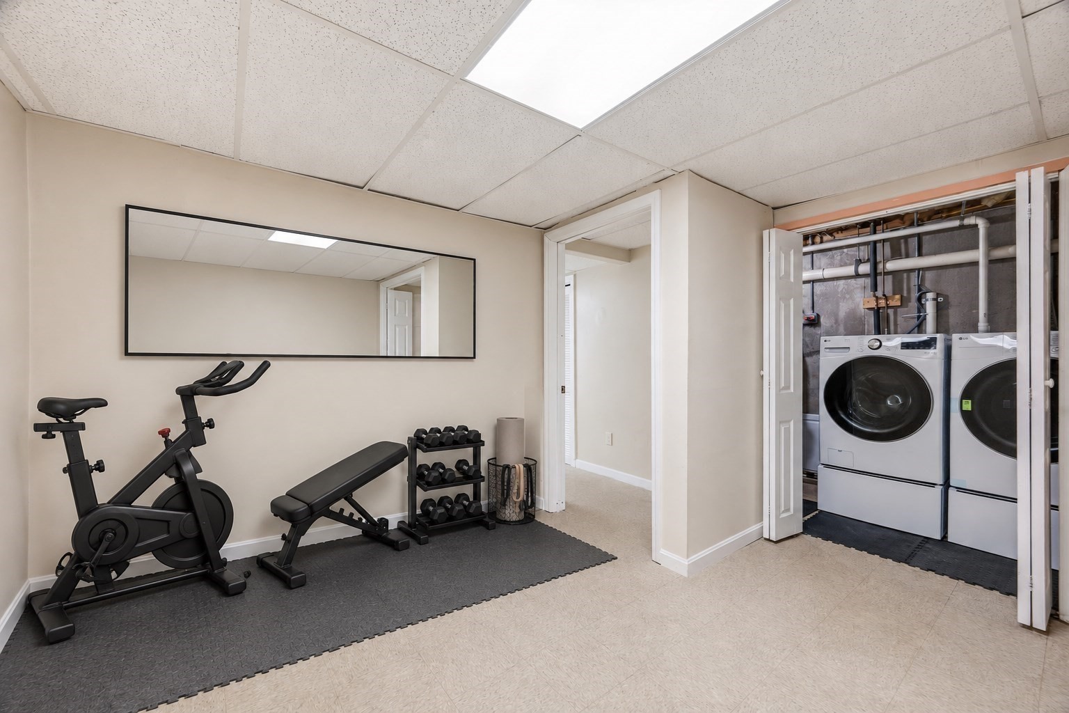 118 Granville Ave # 118