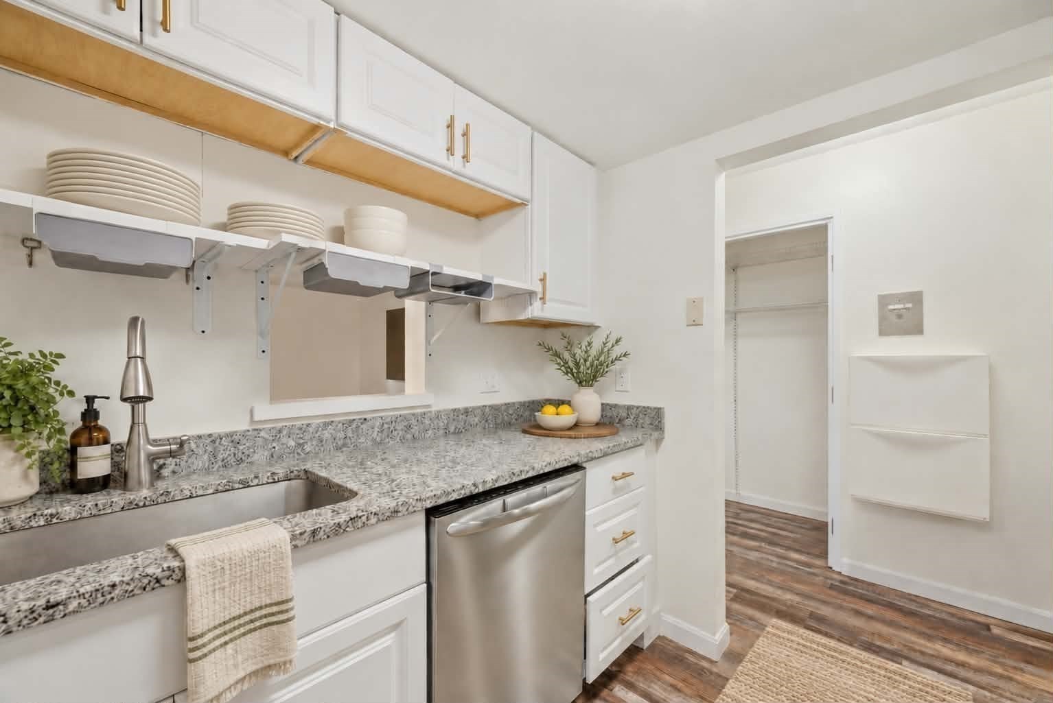 14 Boston St # 1A