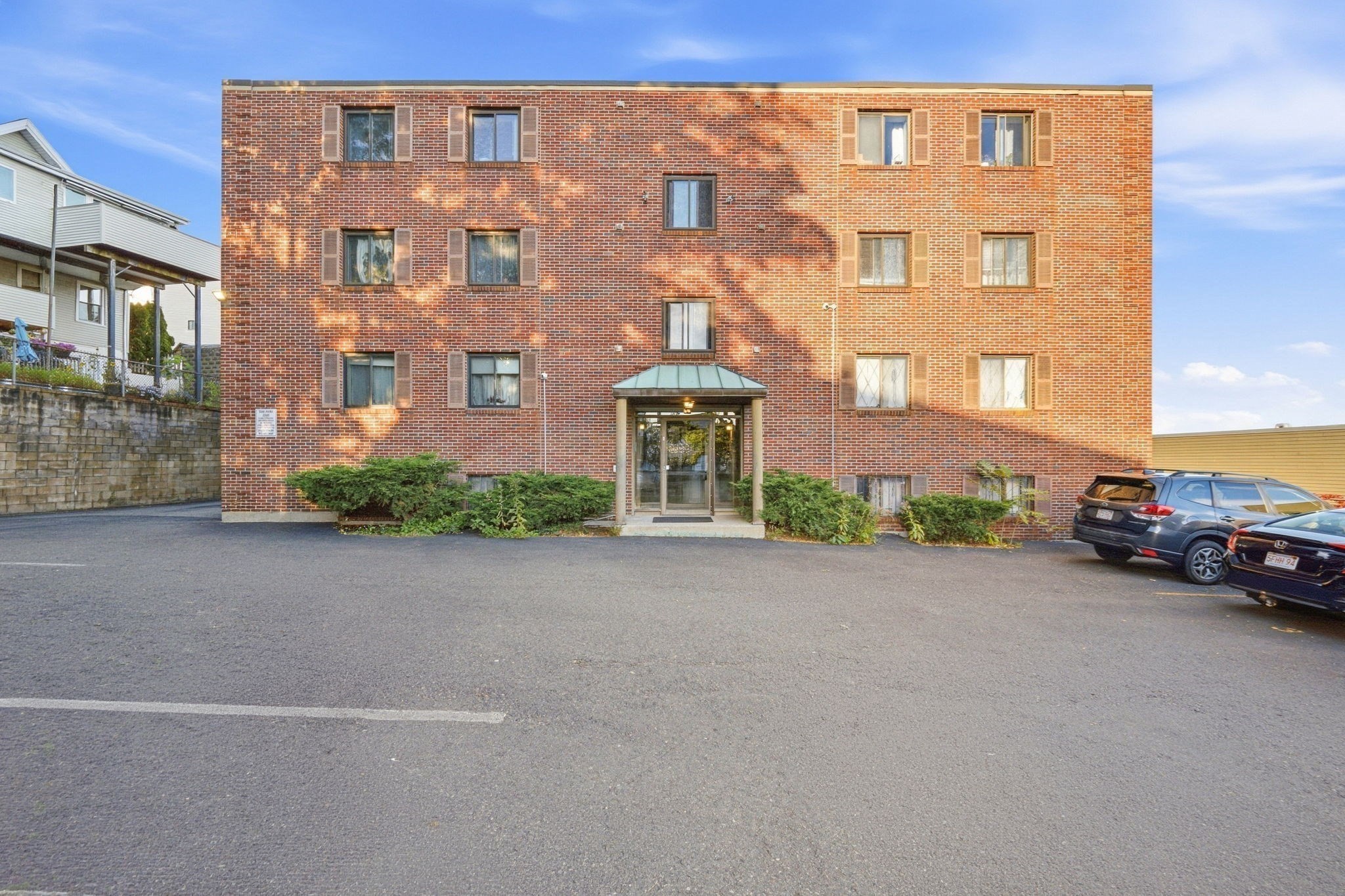 14 Boston St # 1A