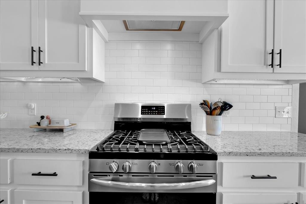 1003 Heritage Hills Drive