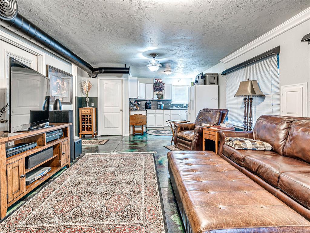 2830 N Macarthur Avenue Unit: 1-6