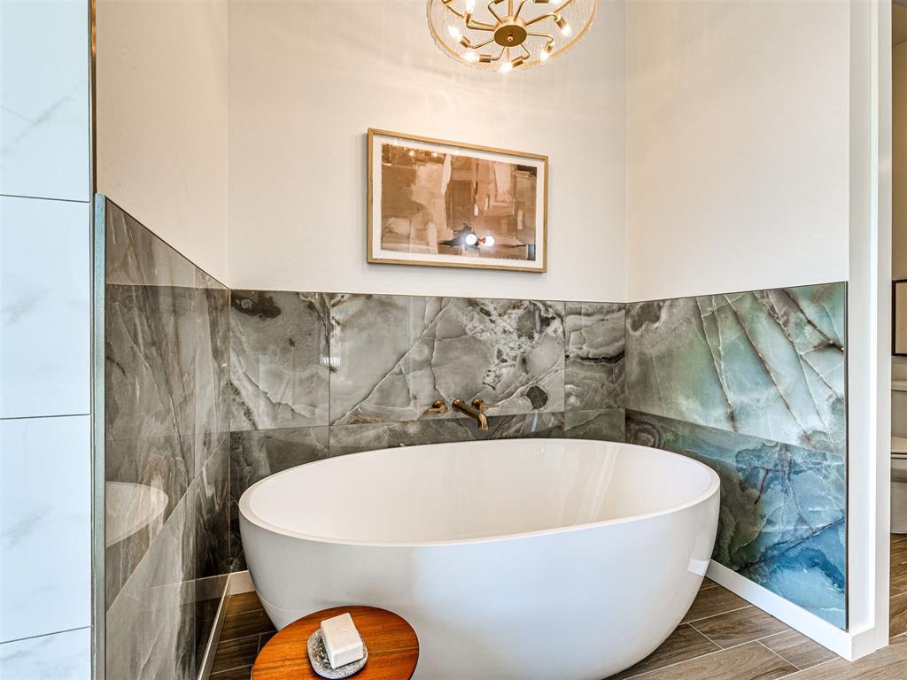 2219 Winter Creek Boulevard