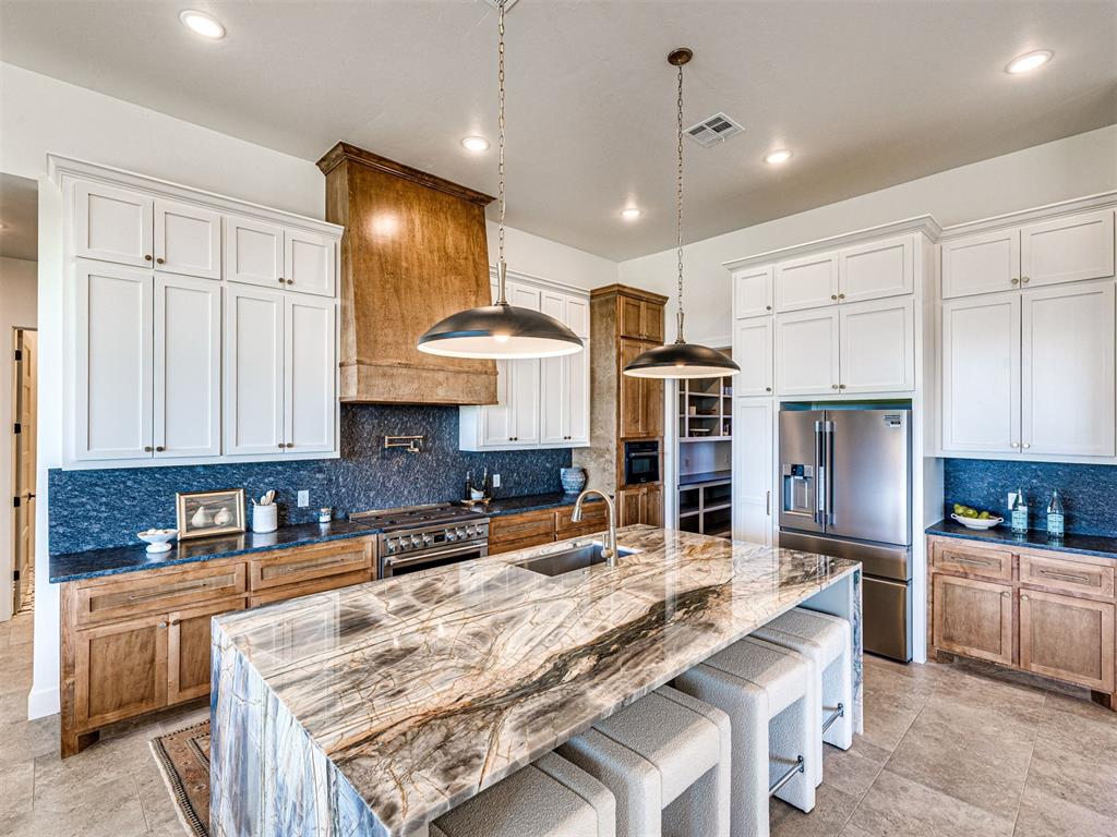 2219 Winter Creek Boulevard