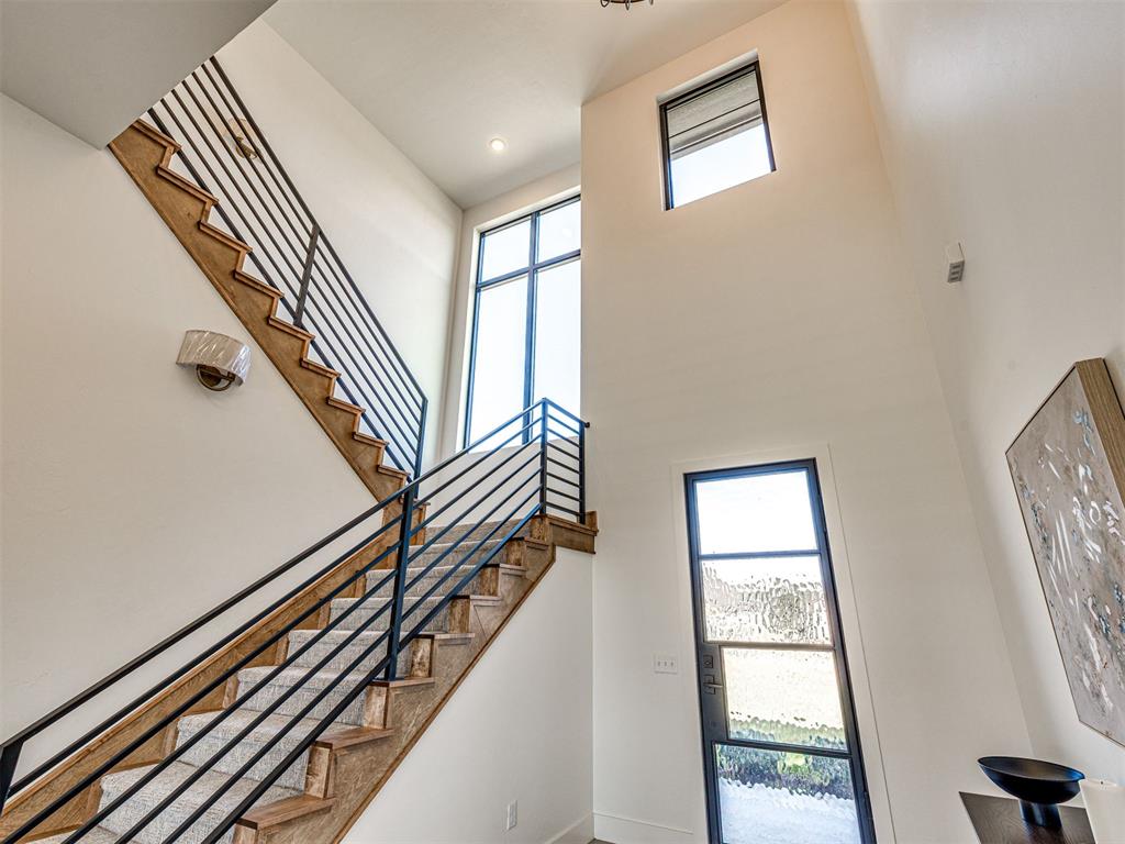 2219 Winter Creek Boulevard