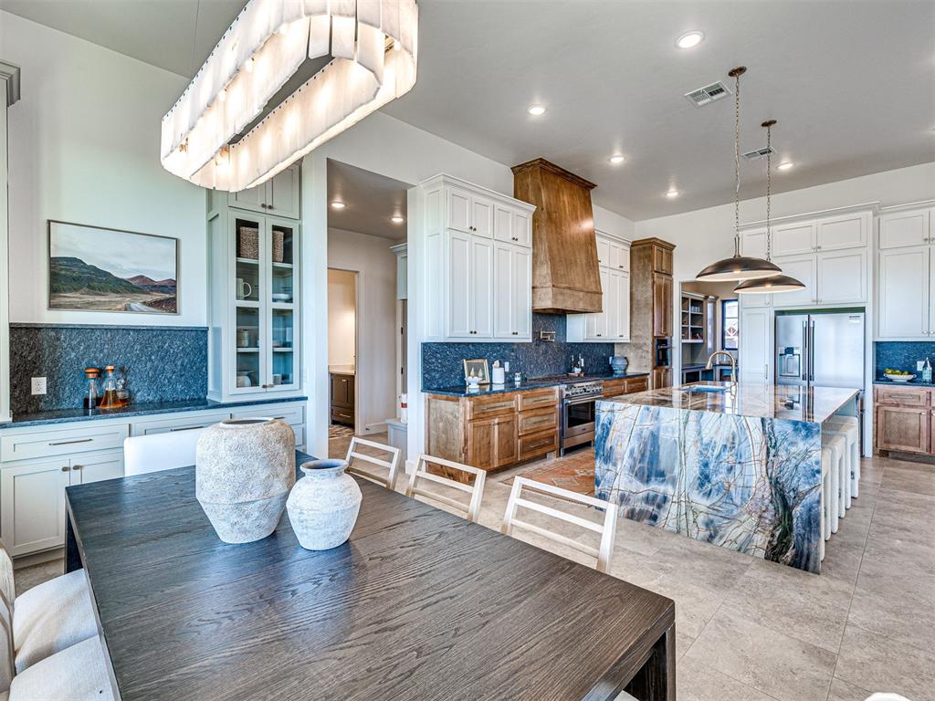 2219 Winter Creek Boulevard