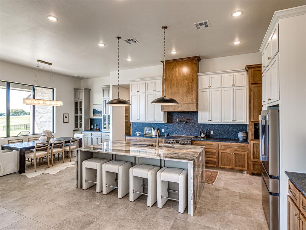 2219 Winter Creek Boulevard