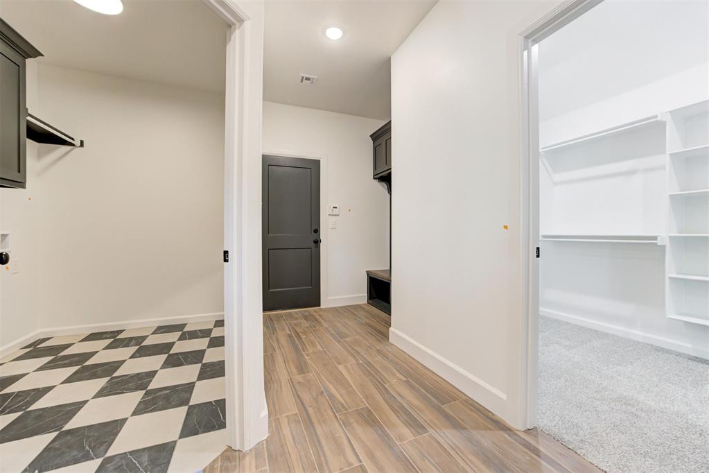 9216 NW 123rd Street
