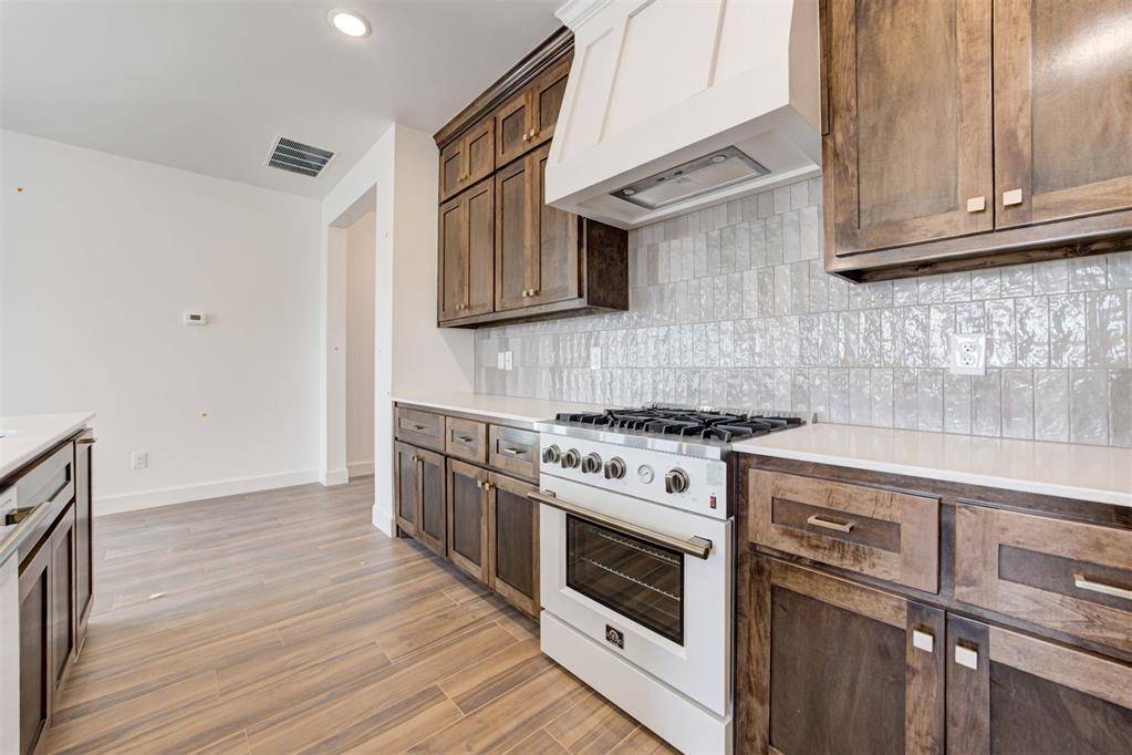 9216 NW 123rd Street