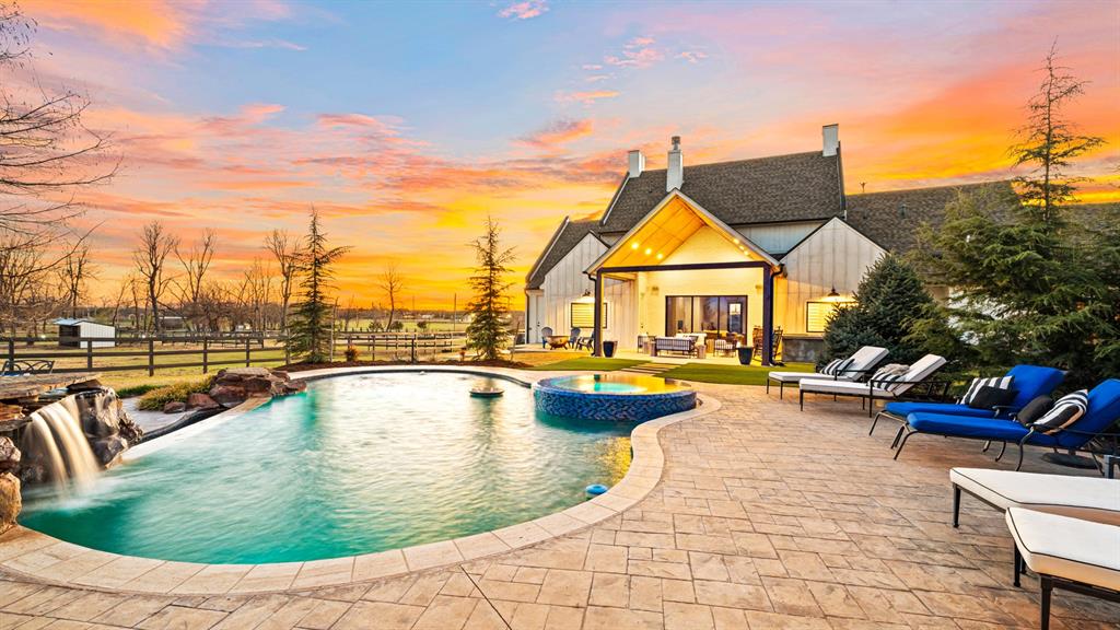 15500 S Drexel Avenue