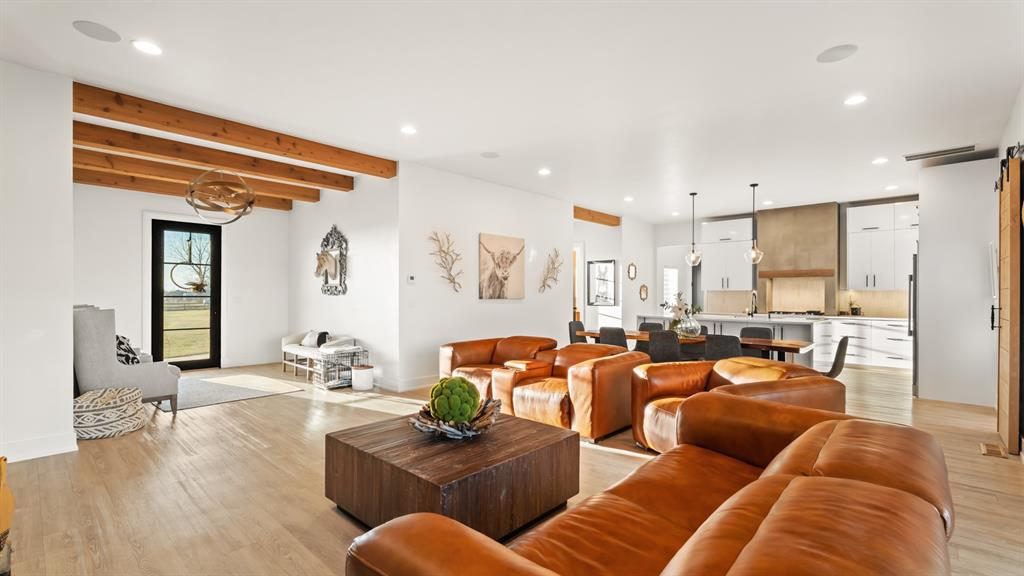 15500 S Drexel Avenue