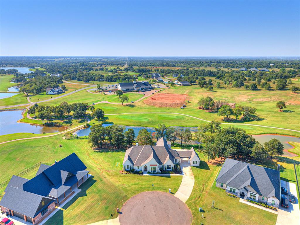 2297 Summit Circle