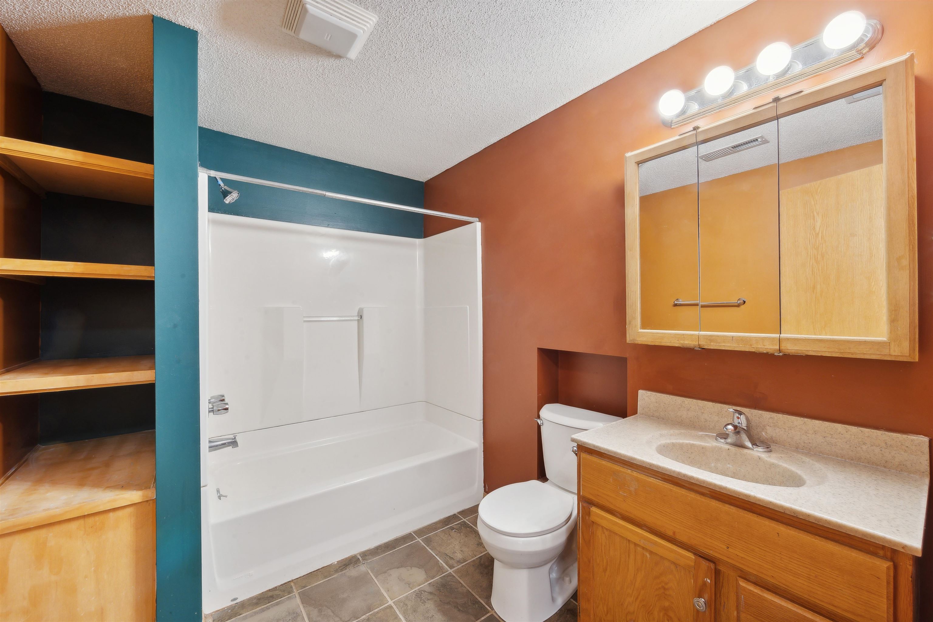 10605 W Lamp Cir