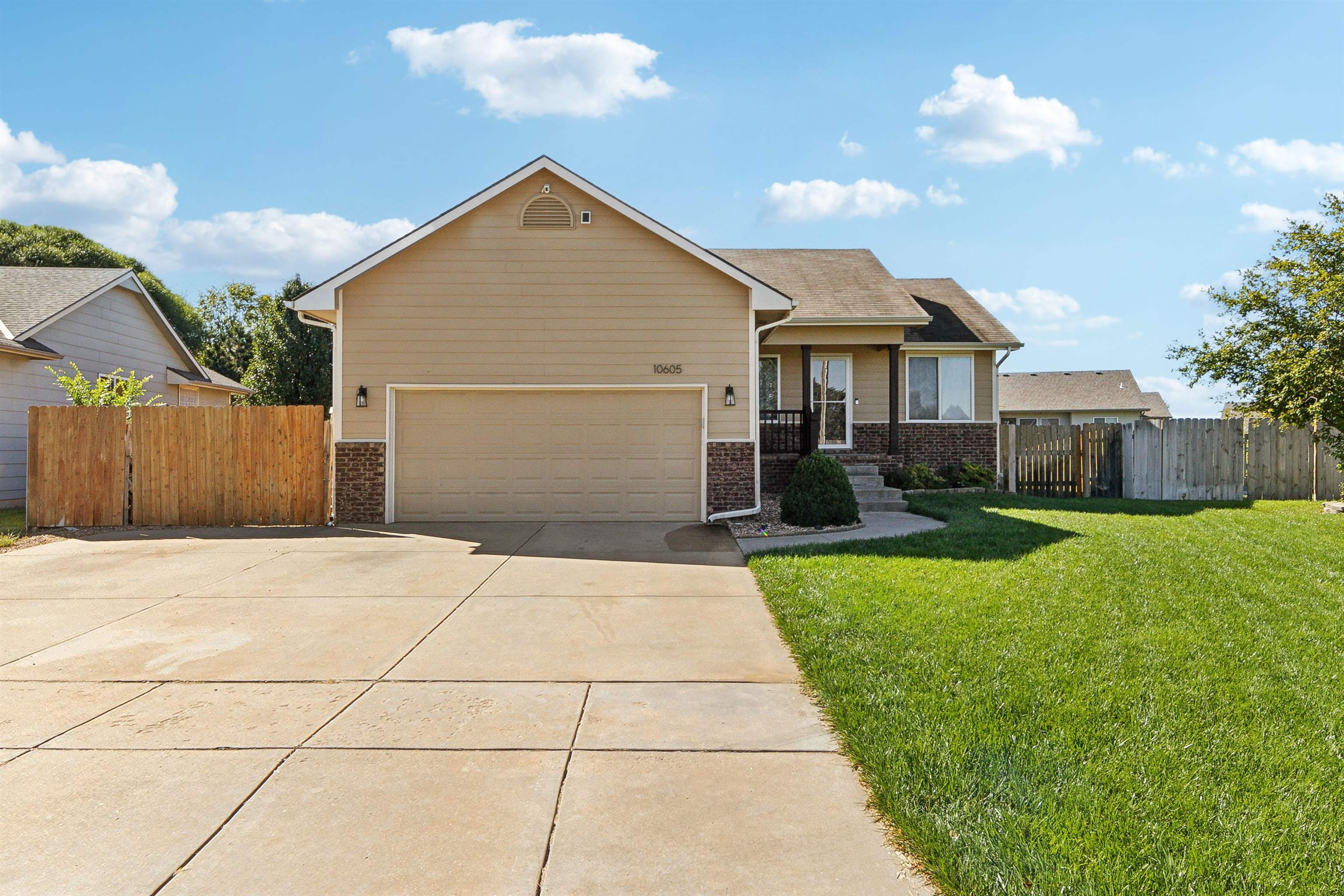 10605 W Lamp Cir
