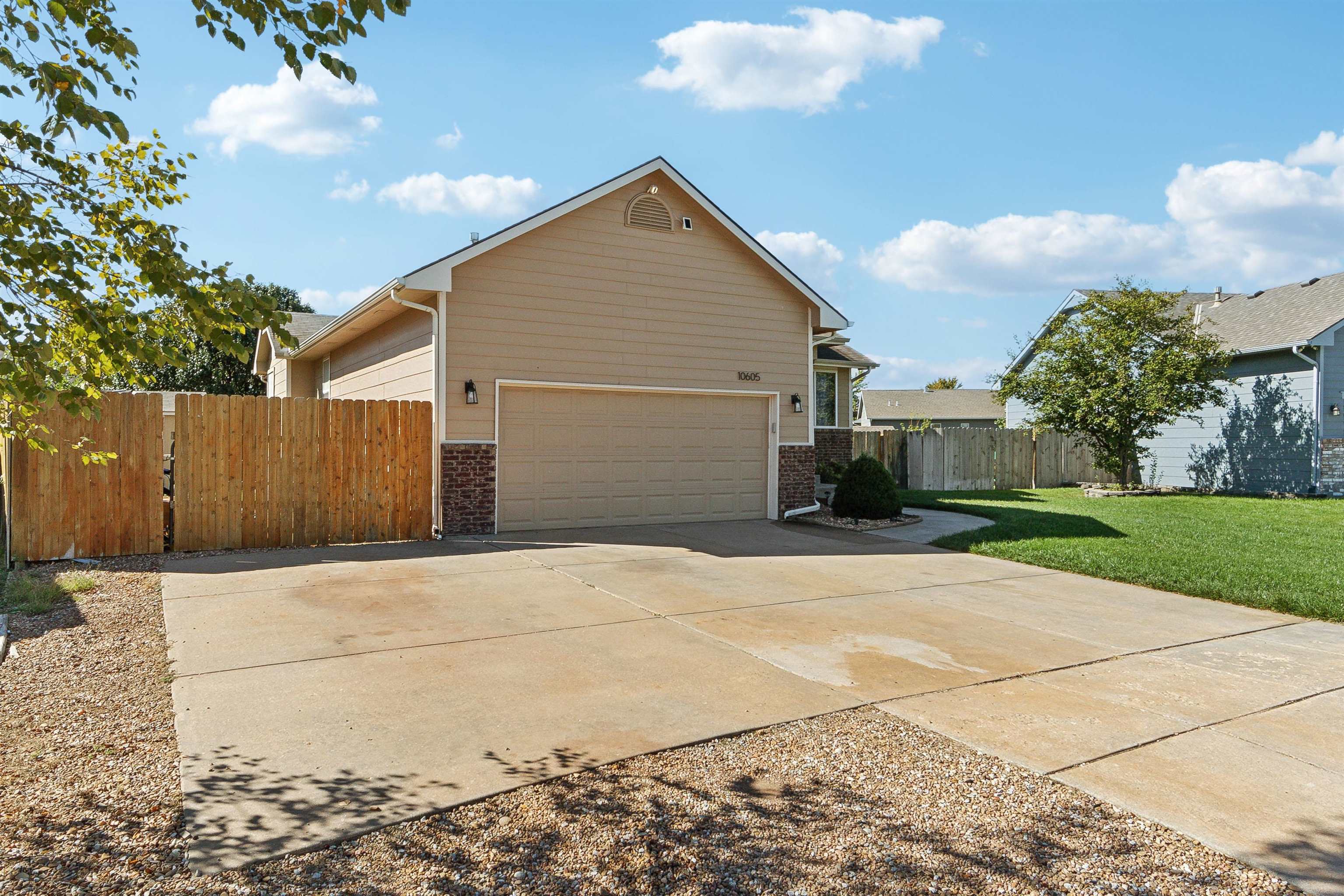 10605 W Lamp Cir