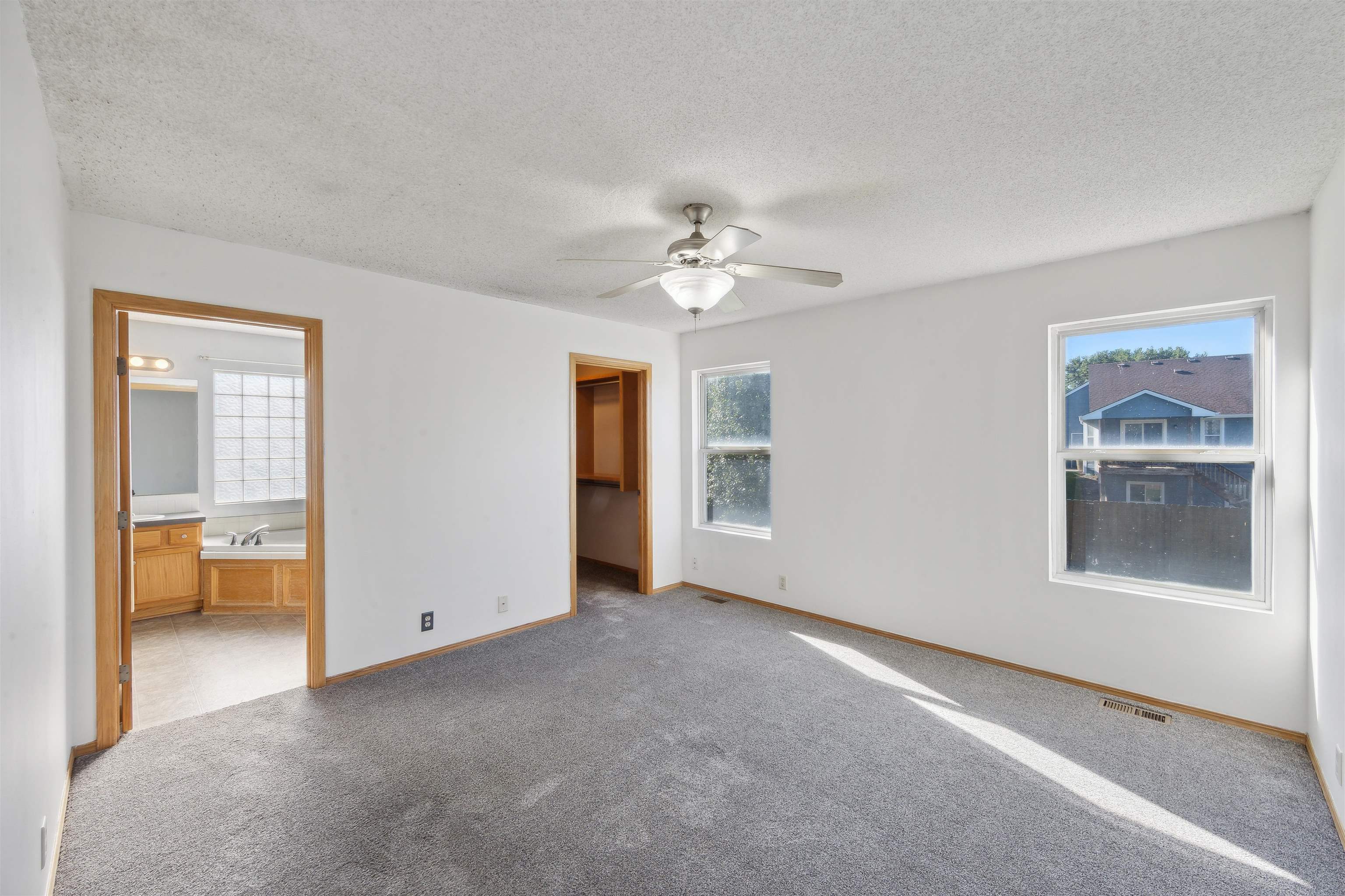 10605 W Lamp Cir