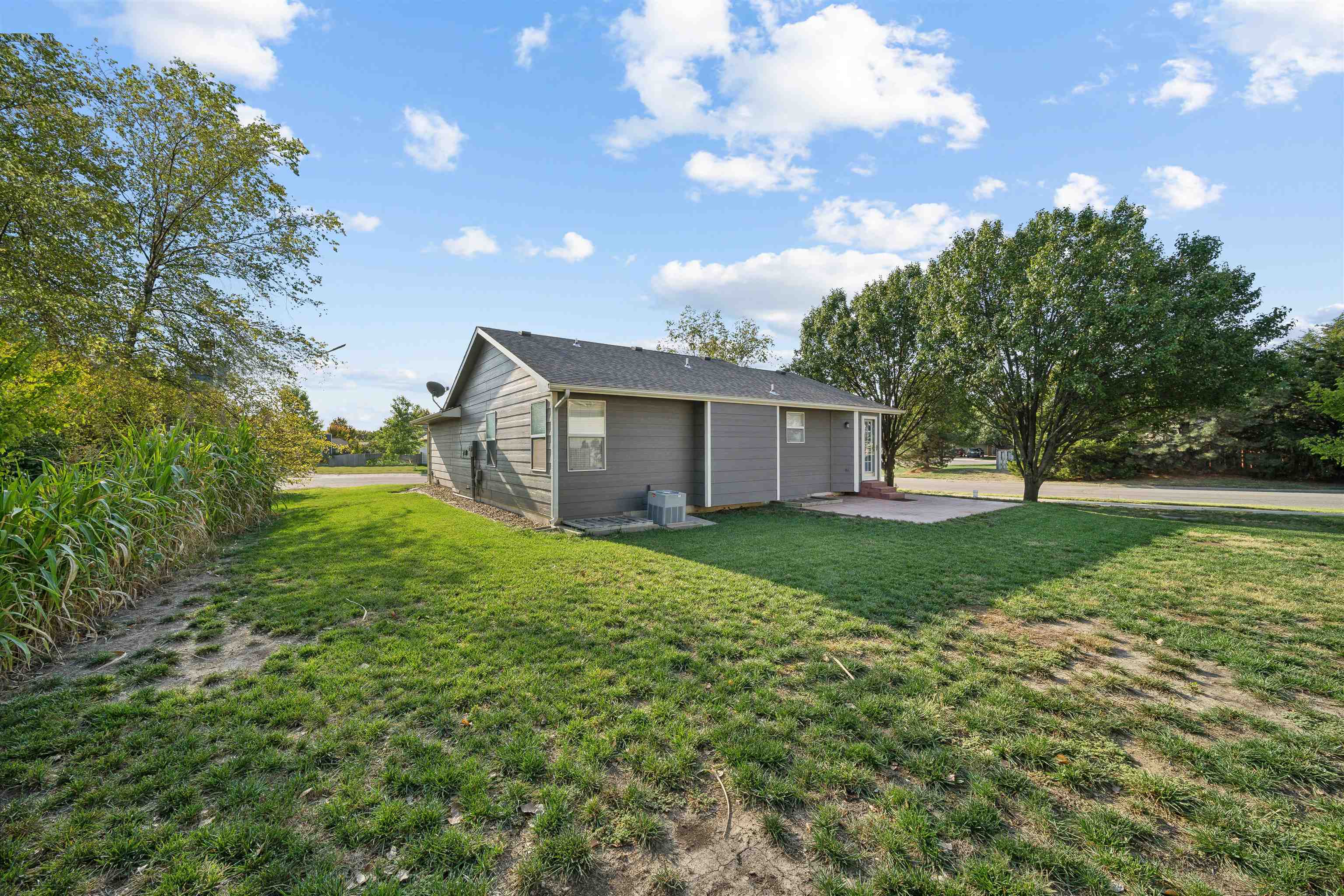 1727 N Juniper Ct