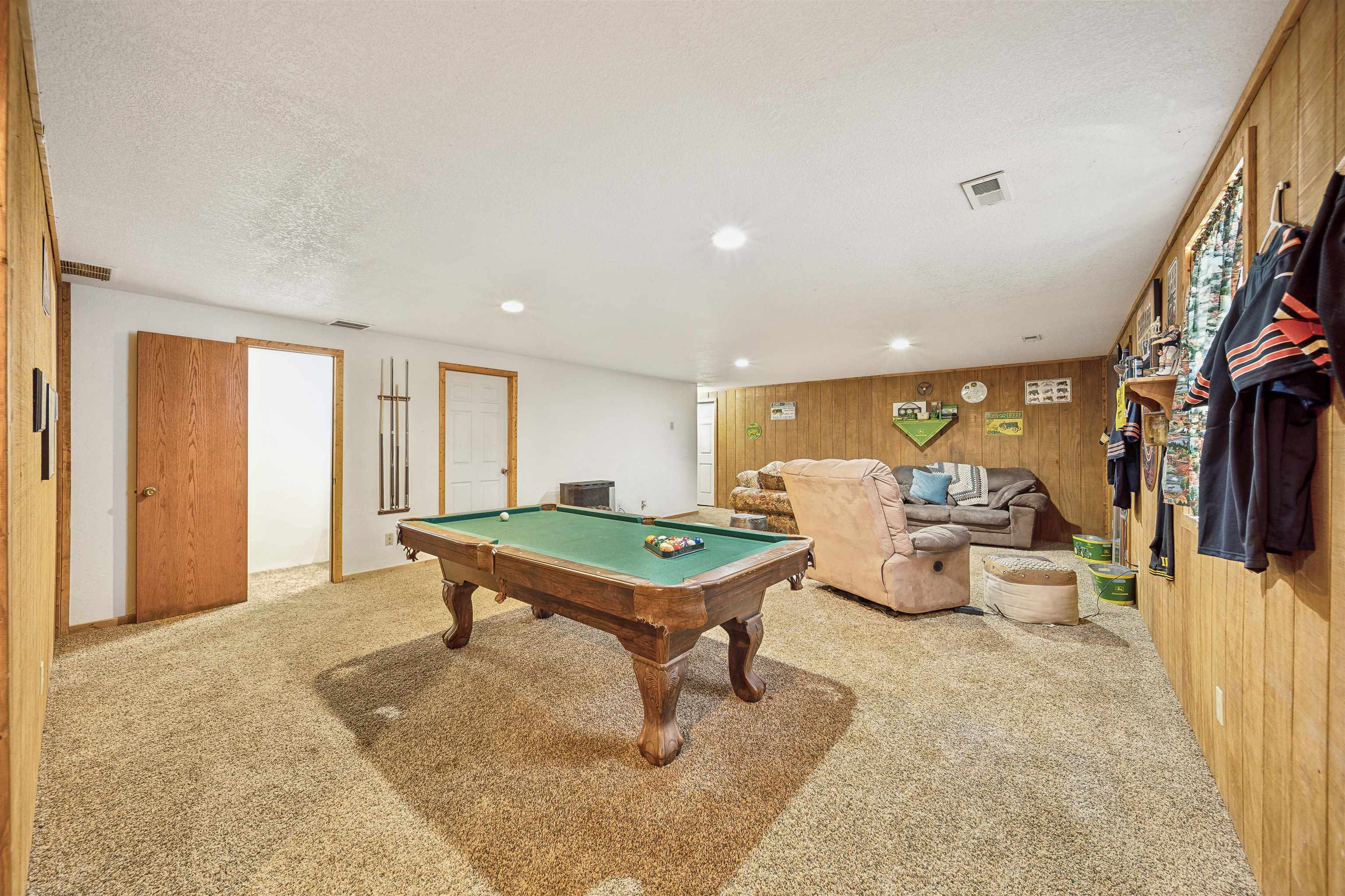 13040 W MACARTHUR RD