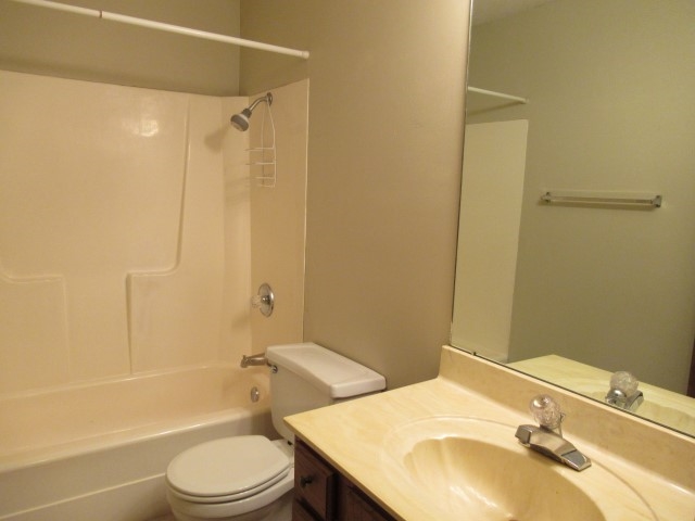 8515 W Nantucket