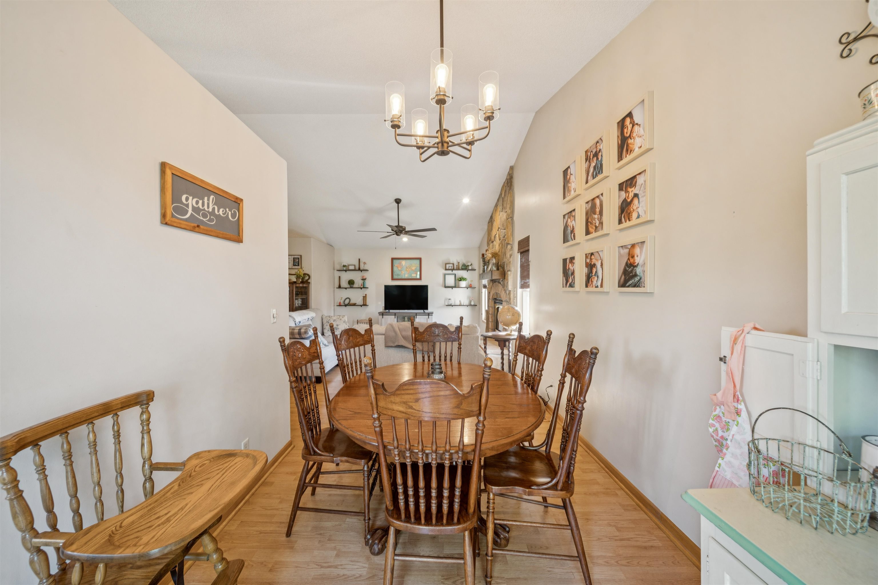 326 N Clay Cir