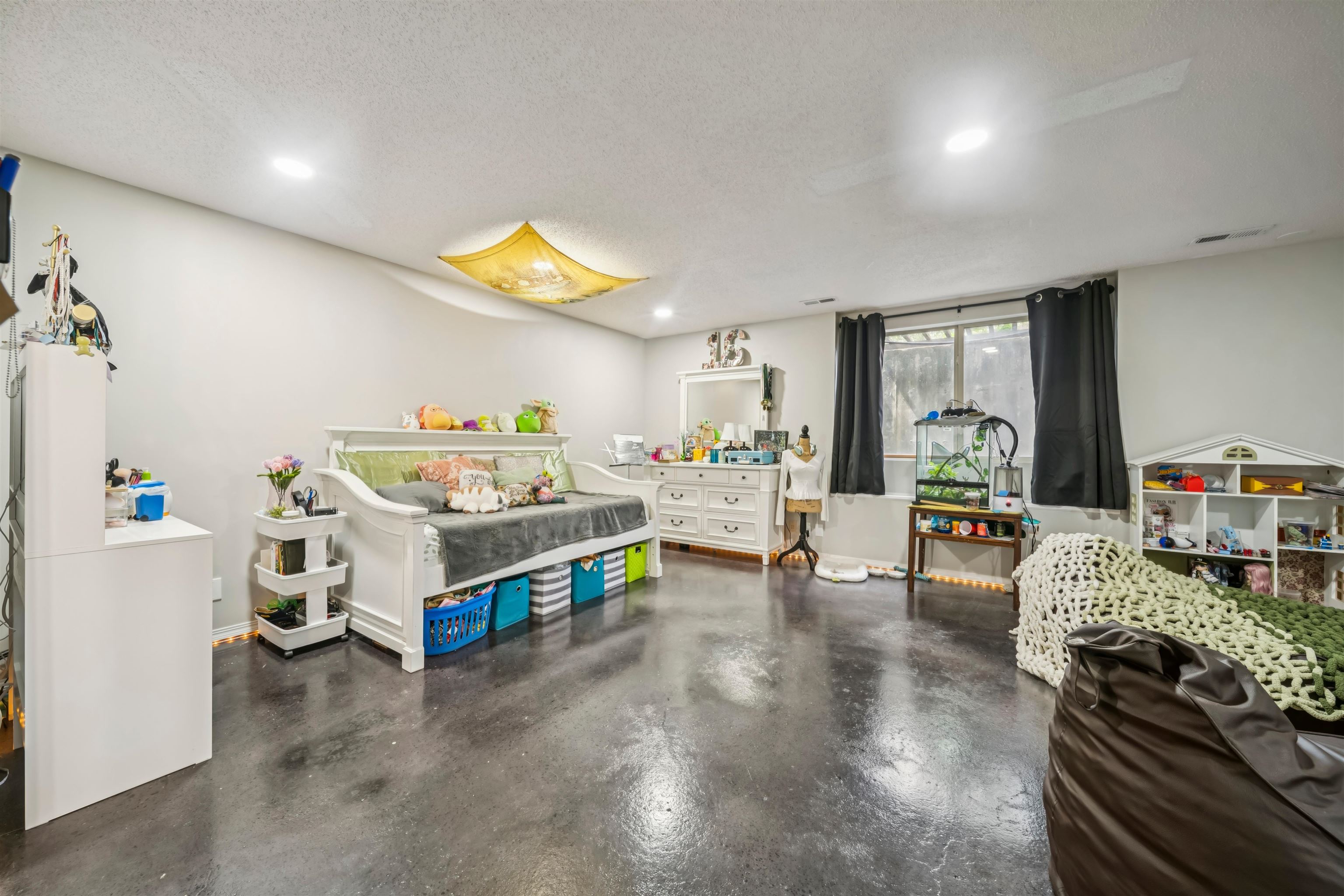 12521 W Hardtner Ct