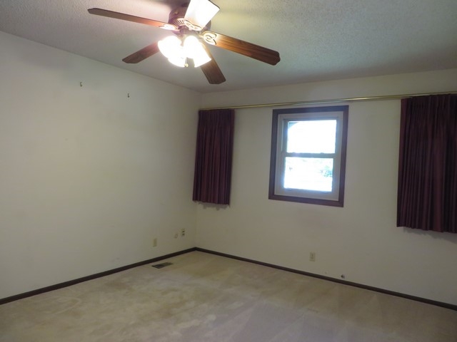 1109 S Breckenridge Ct