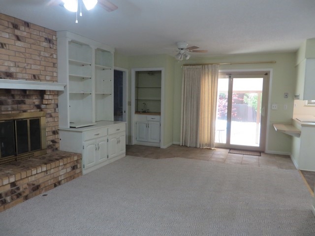 1109 S Breckenridge Ct