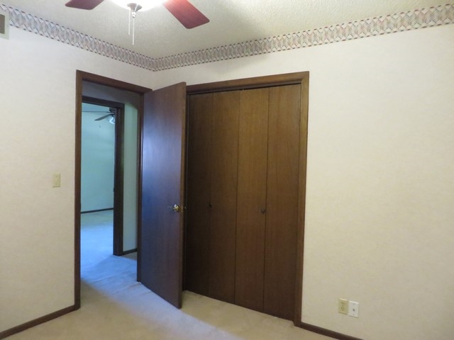 1109 S Breckenridge Ct