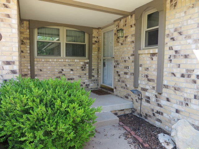 1109 S Breckenridge Ct