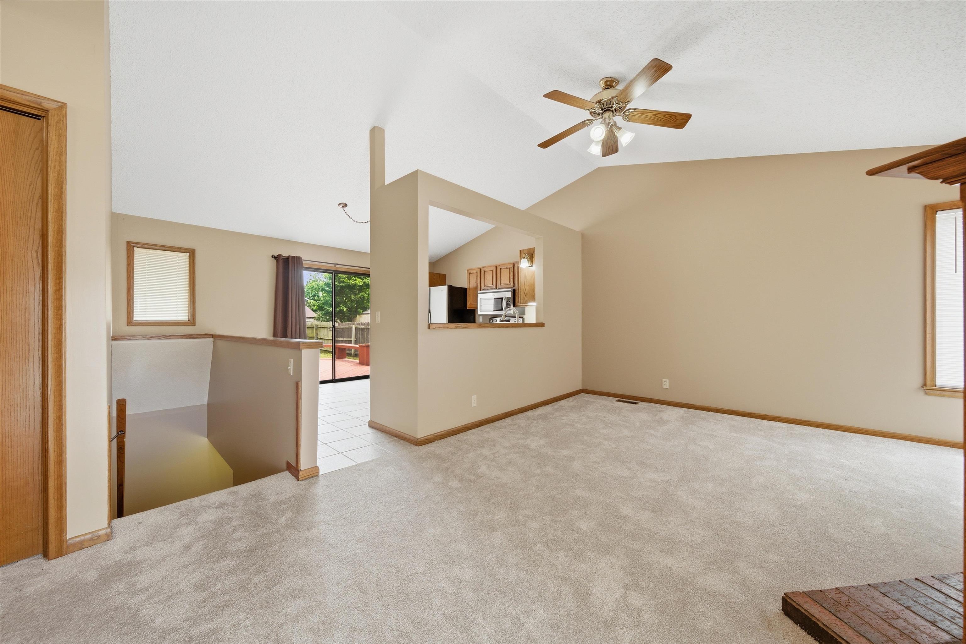 11605 W Binter Ct