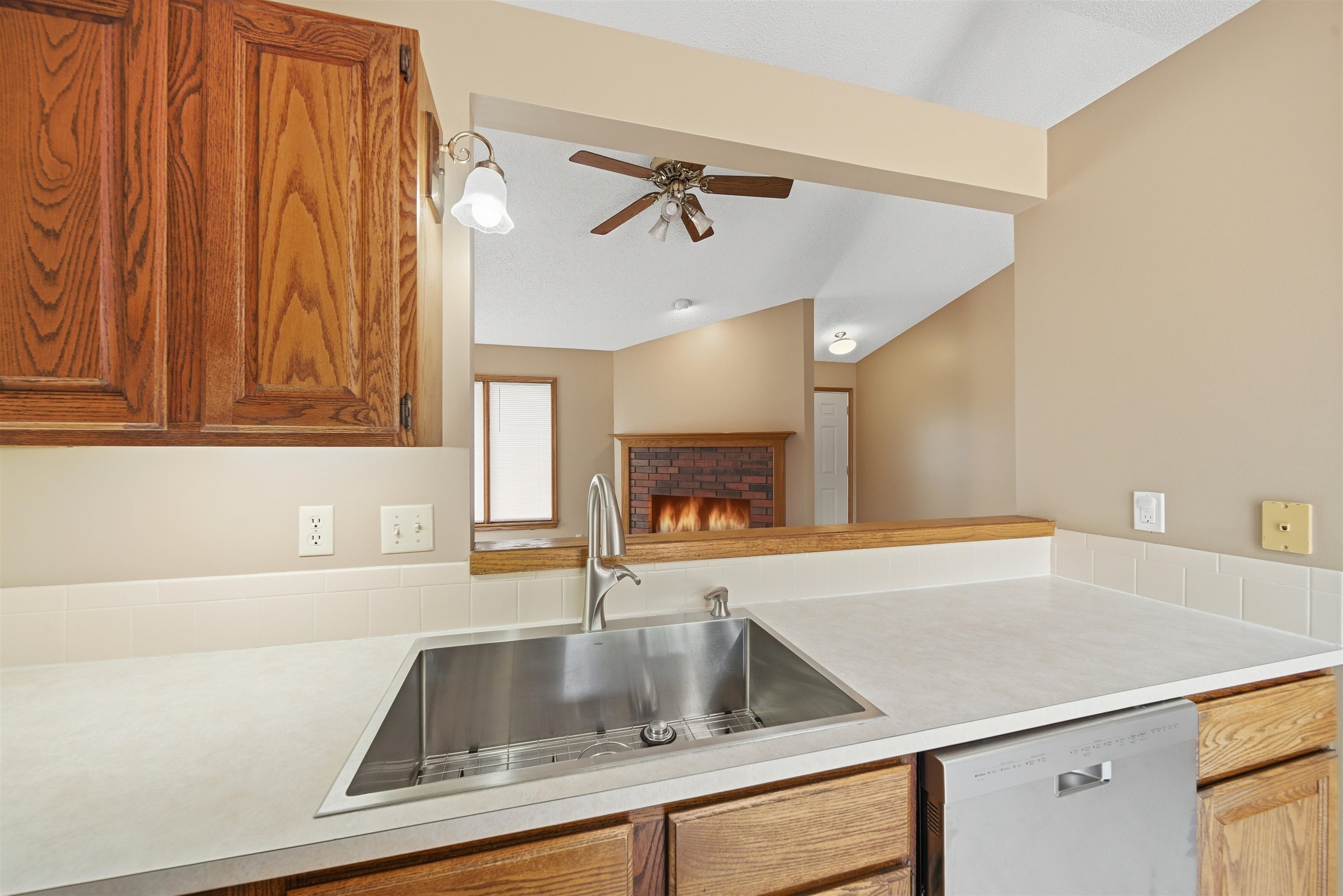 11605 W Binter Ct