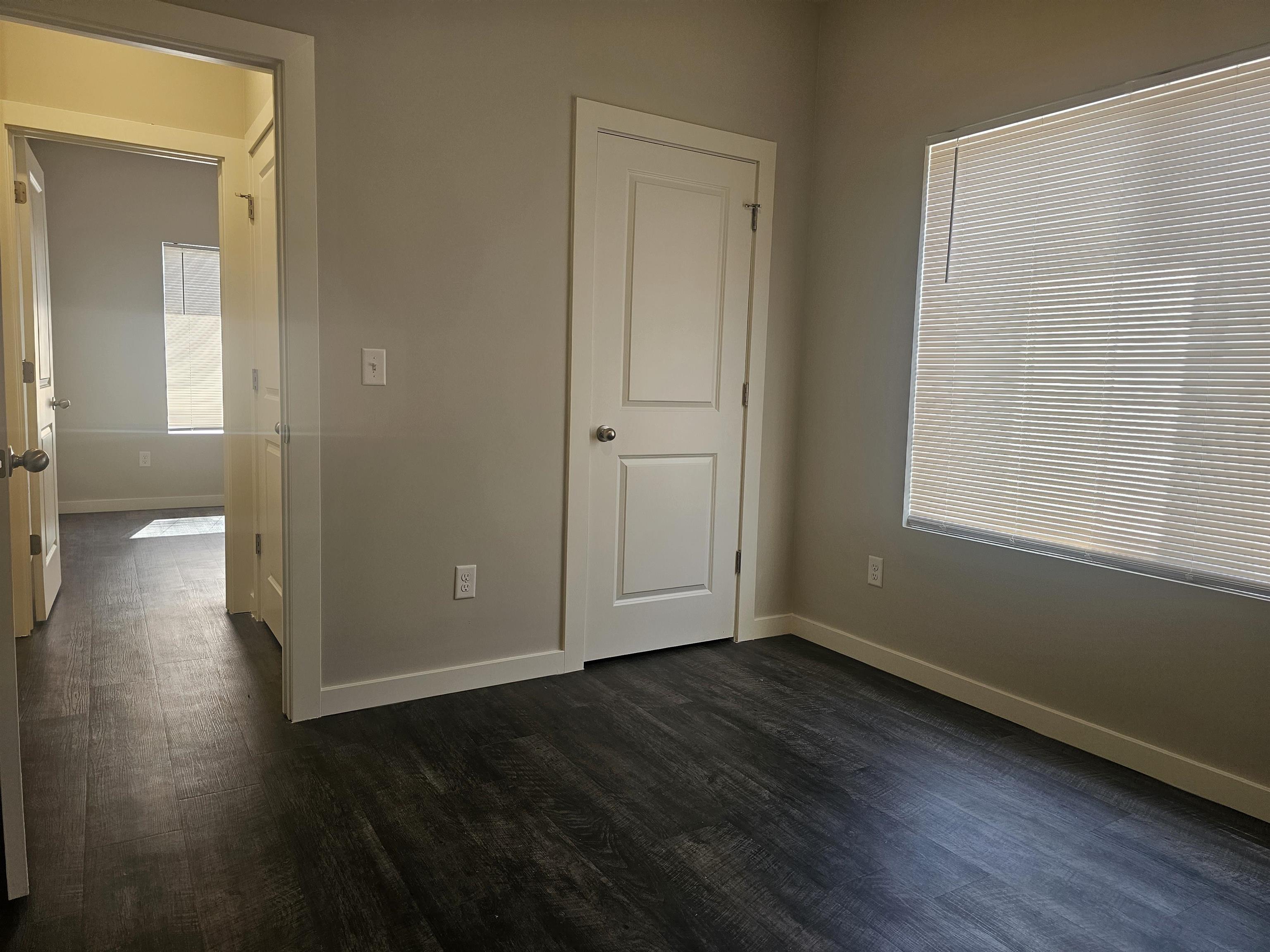565 E Martens Ct