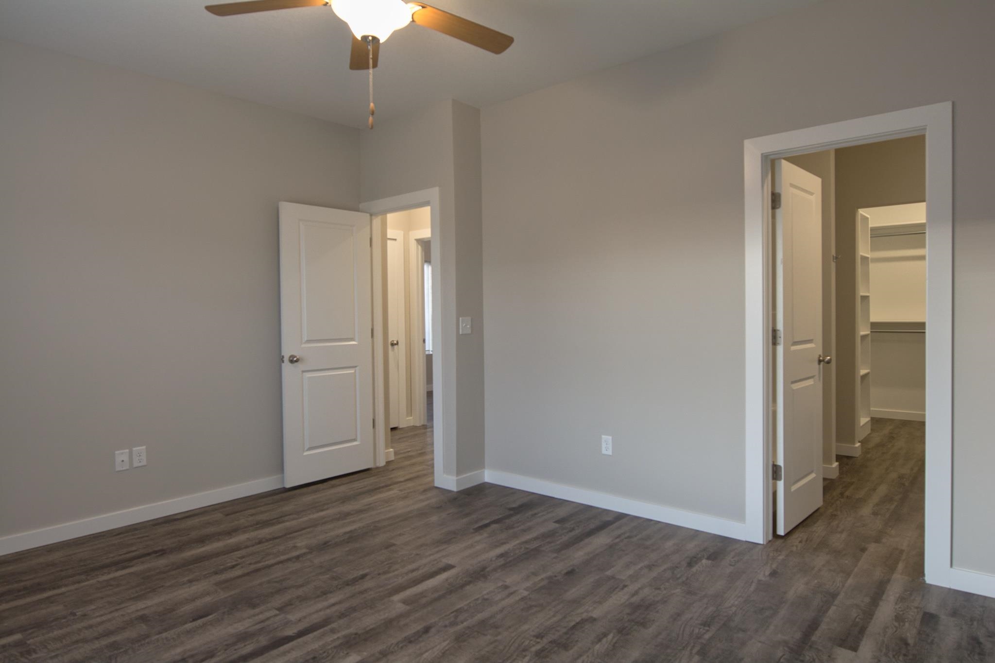 565 E Martens Ct