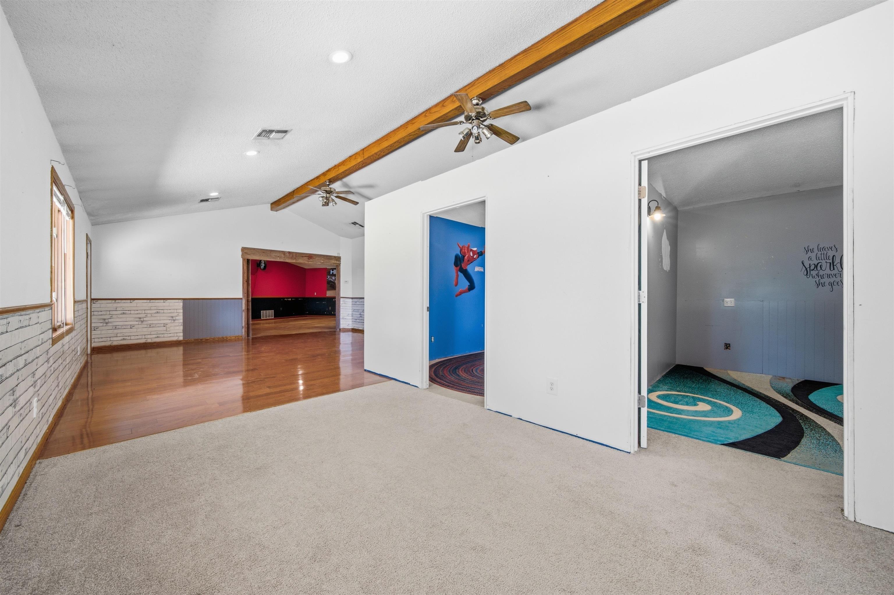 1691 W Ashleigh Ln
