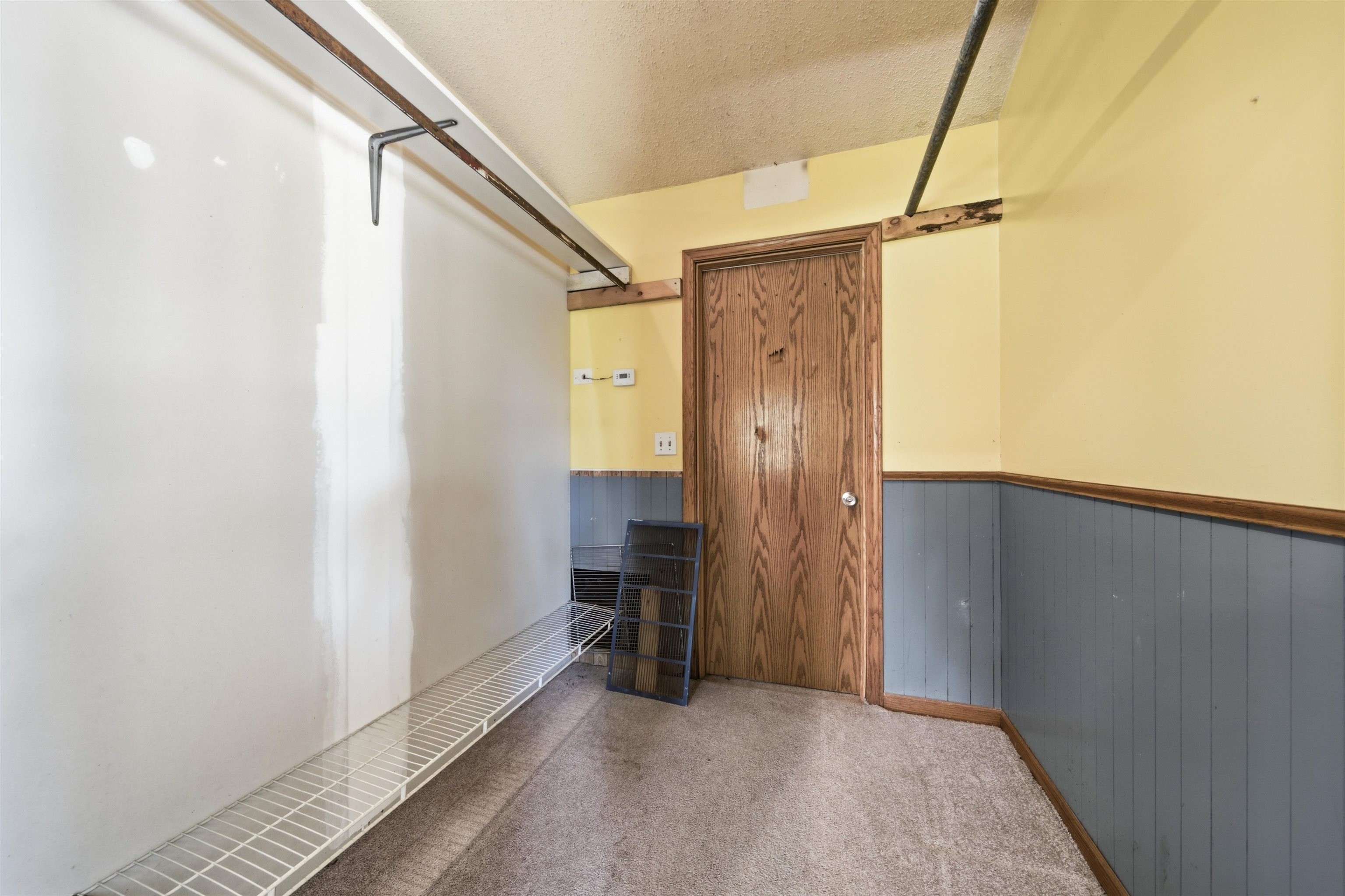 1691 W Ashleigh Ln