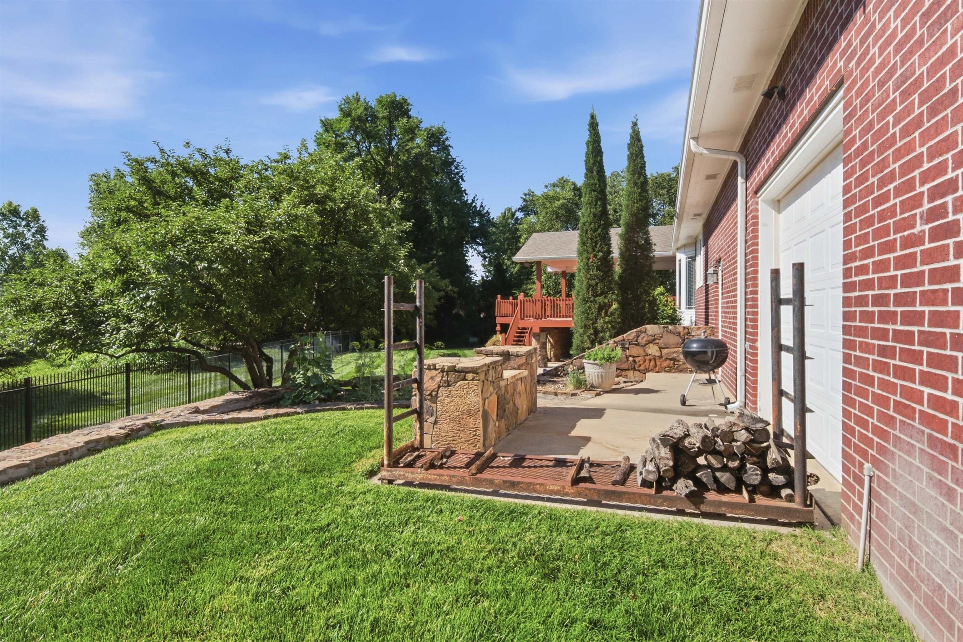 10009 W Lydia Ct