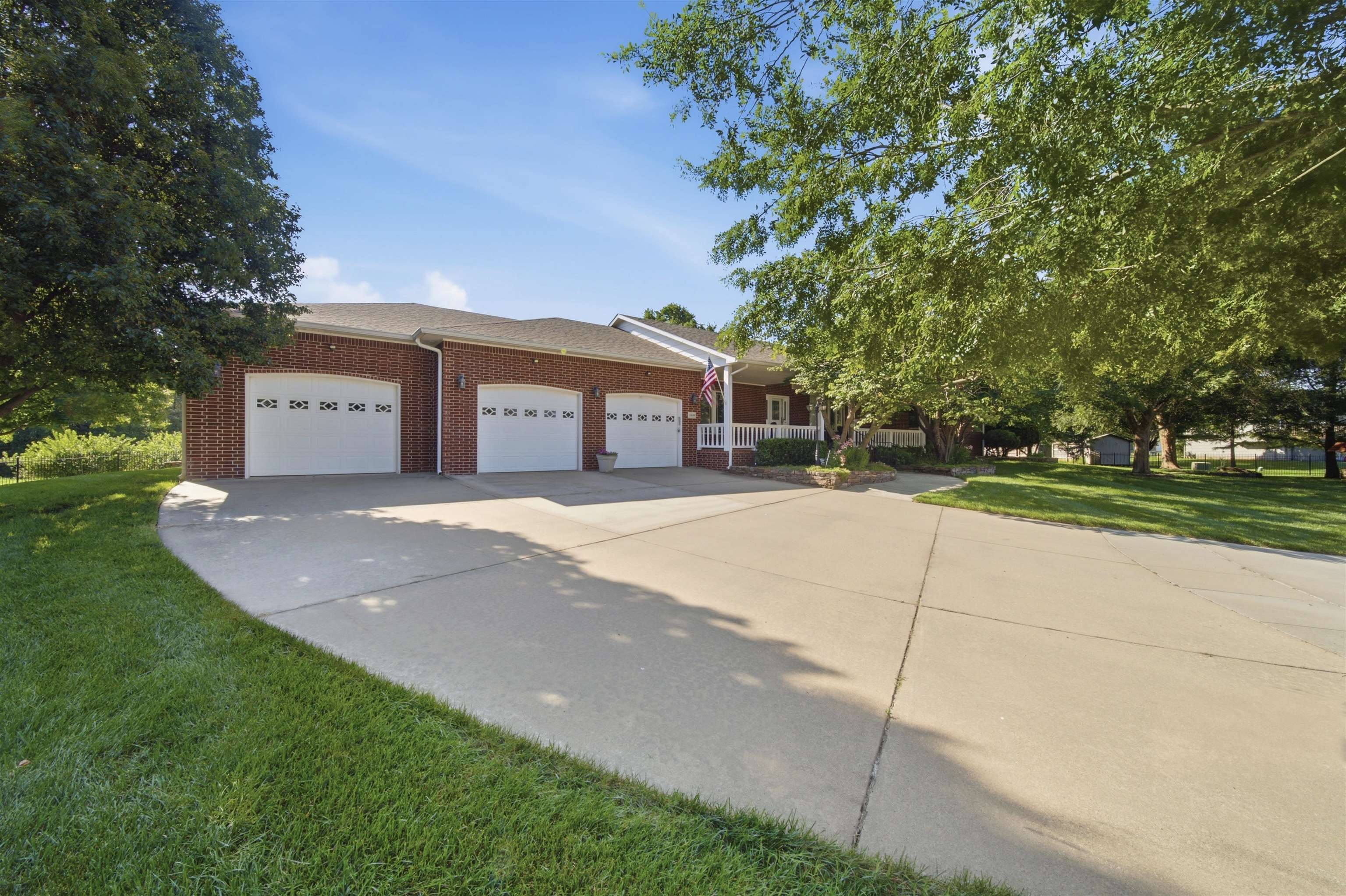 10009 W Lydia Ct