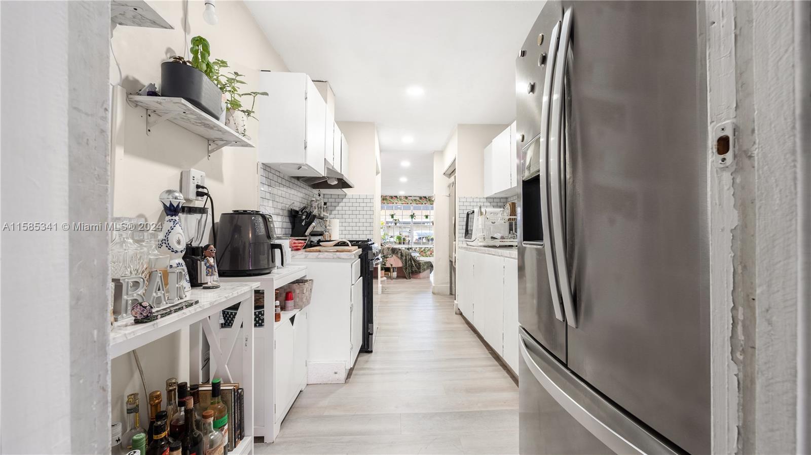 18937 NW 45th Ave # 18937