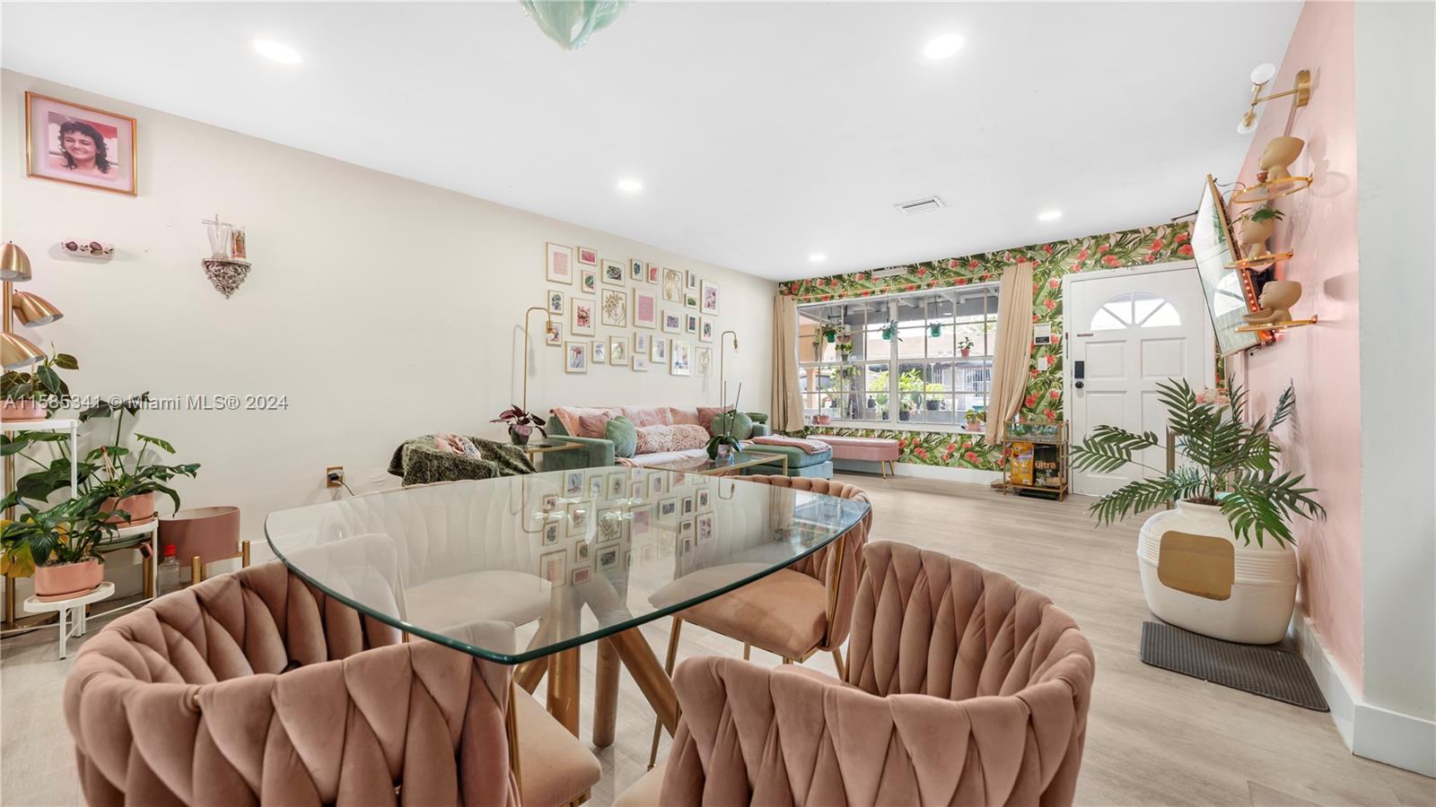 18937 NW 45th Ave # 18937