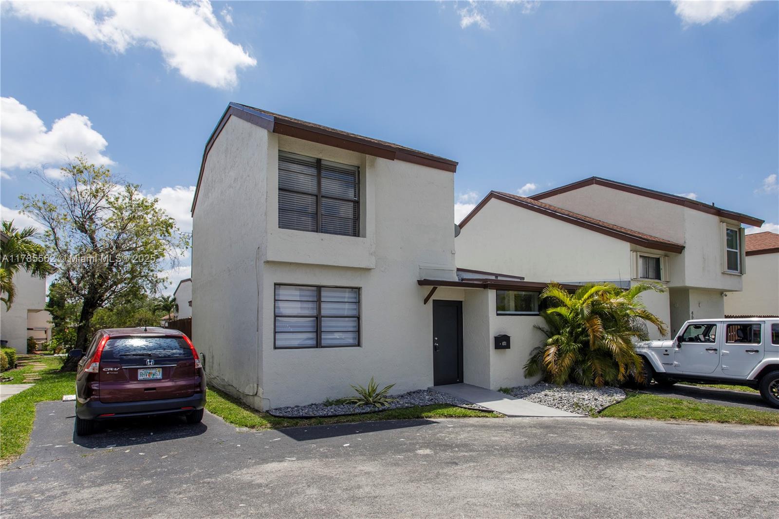 471 NW 98th Ct # 471