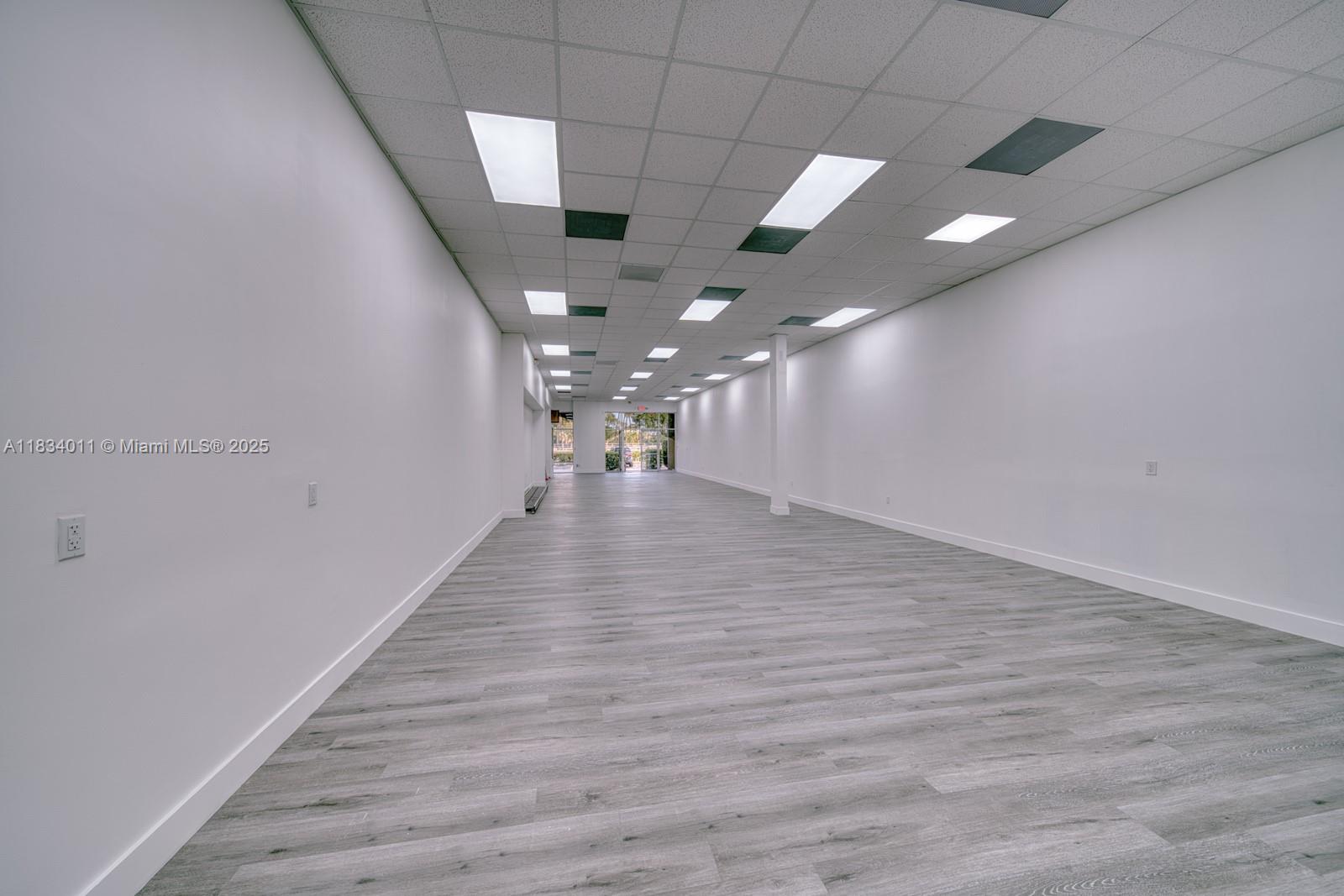 15801 S Dixie Hwy