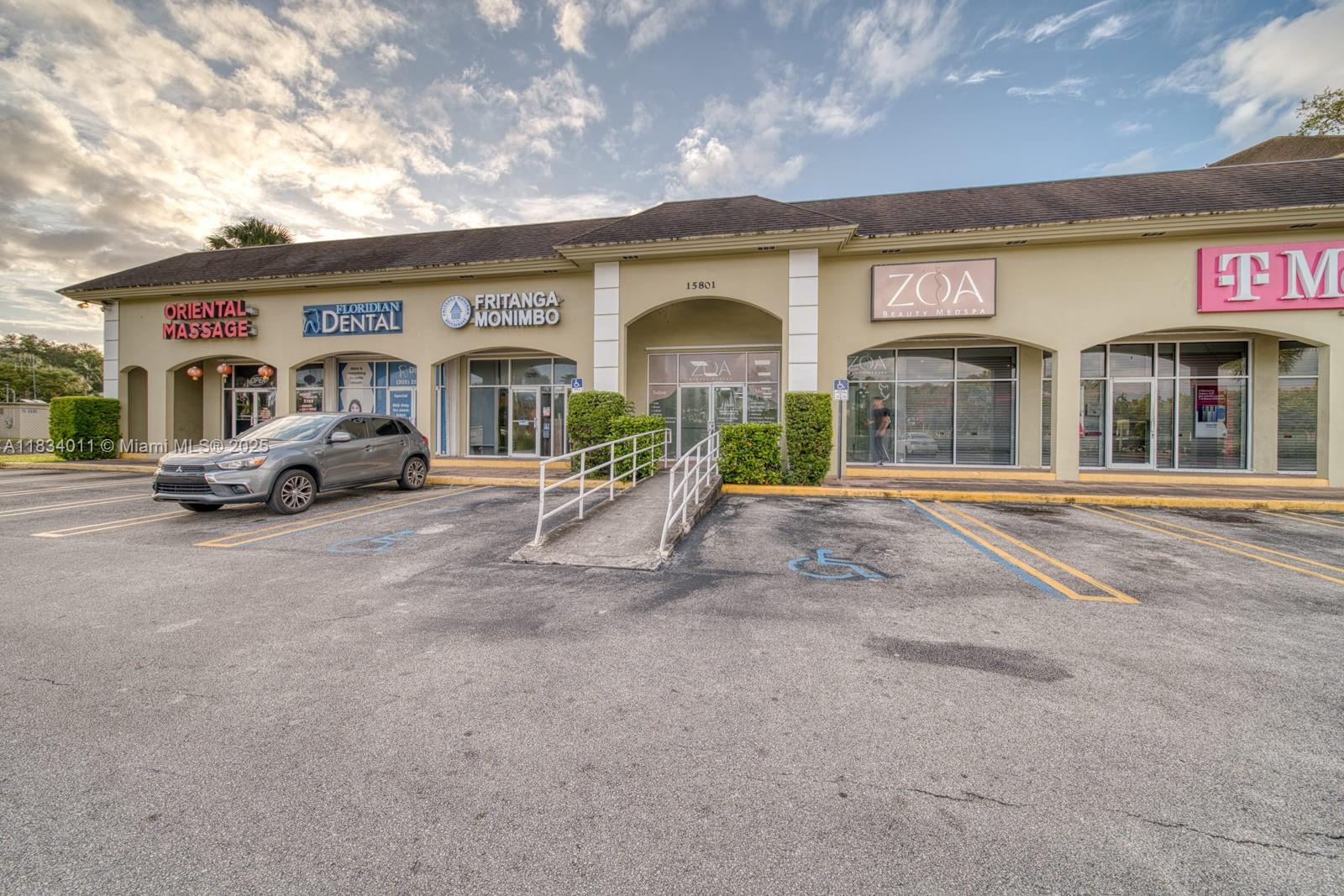 15801 S Dixie Hwy