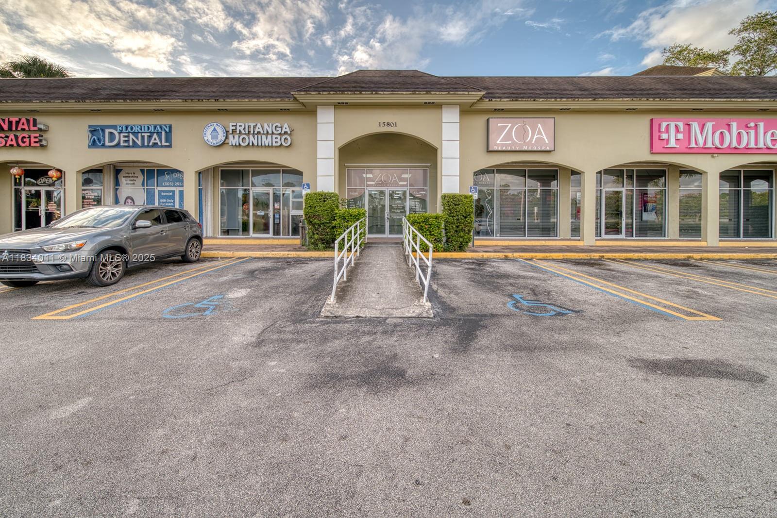 15801 S Dixie Hwy