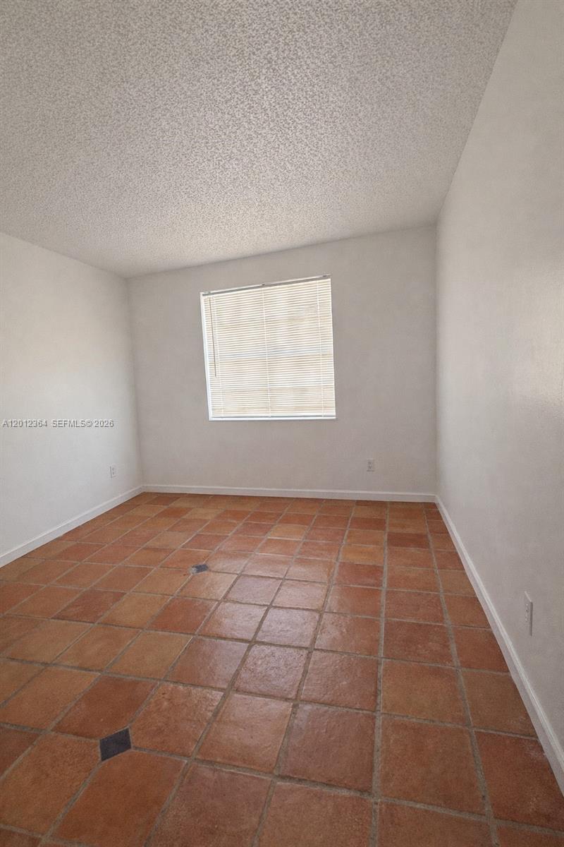 1045 NW 126th Pl