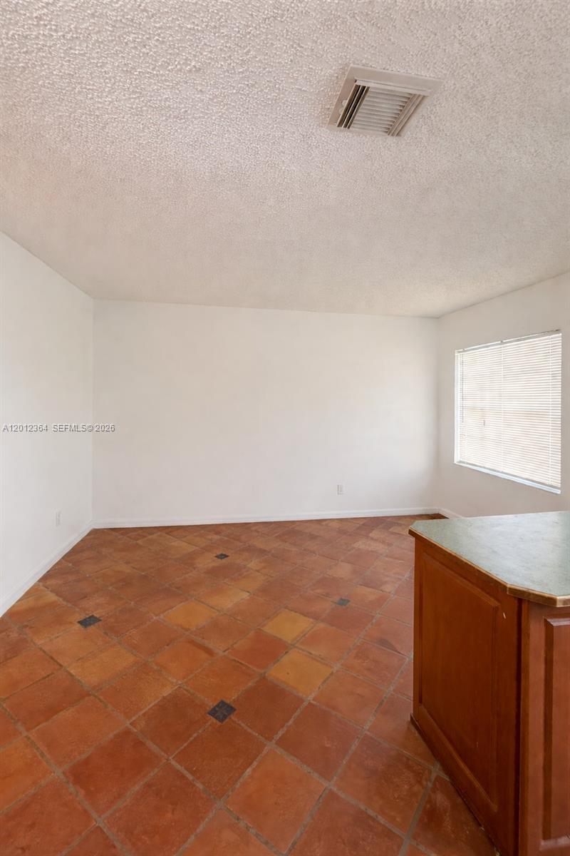 1045 NW 126th Pl