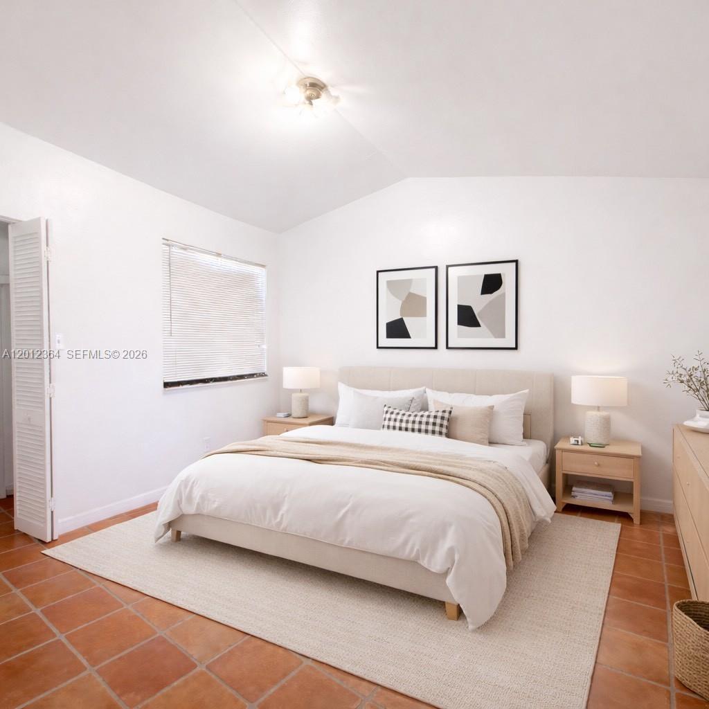 1045 NW 126th Pl