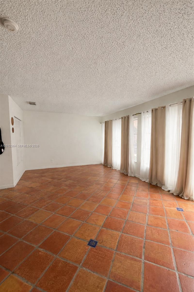 1045 NW 126th Pl