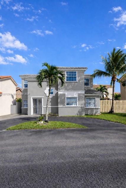 1045 NW 126th Pl